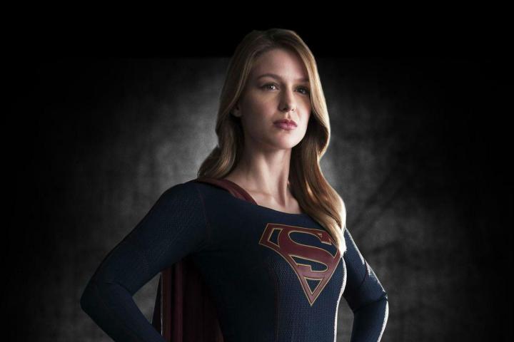 Melissa Benoist poses as Supergirl.