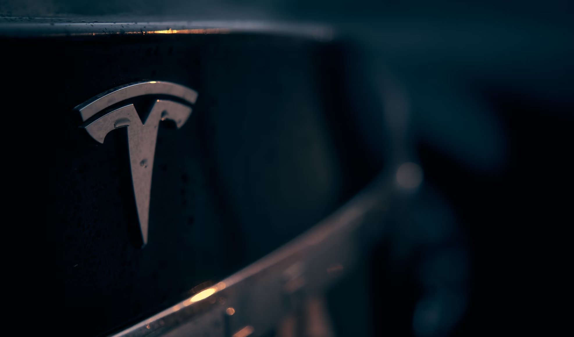 Tesla logo